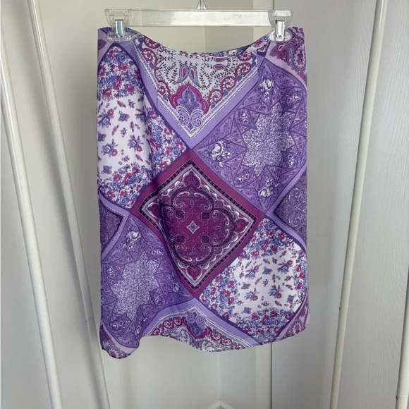 Vintage Y2K Purple and White Paisley Patterned Midi Skirt - Picture 1 of 7